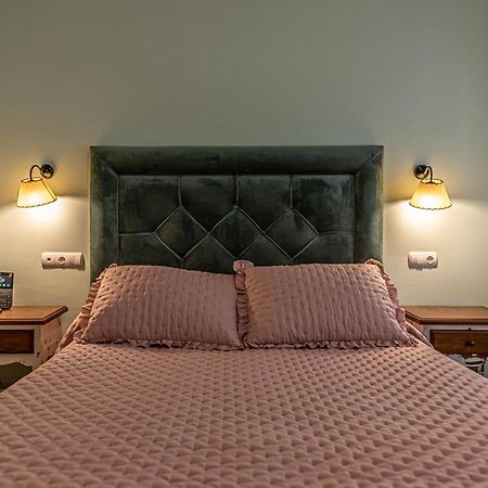 Hotel Las Rosas Priego de Córdoba Buitenkant foto
