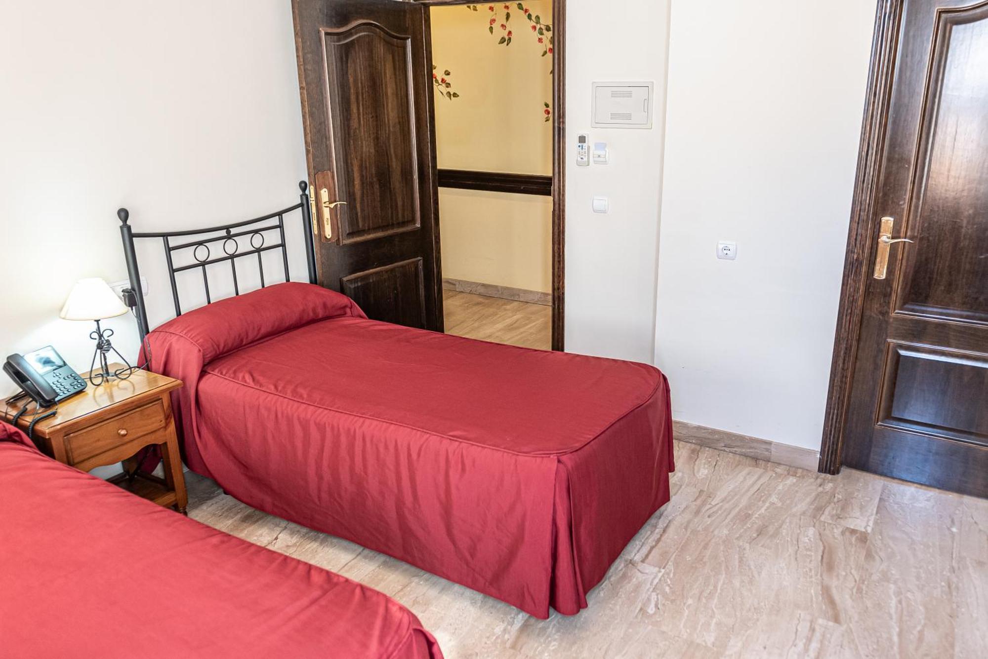 Hotel Las Rosas Priego de Córdoba Buitenkant foto