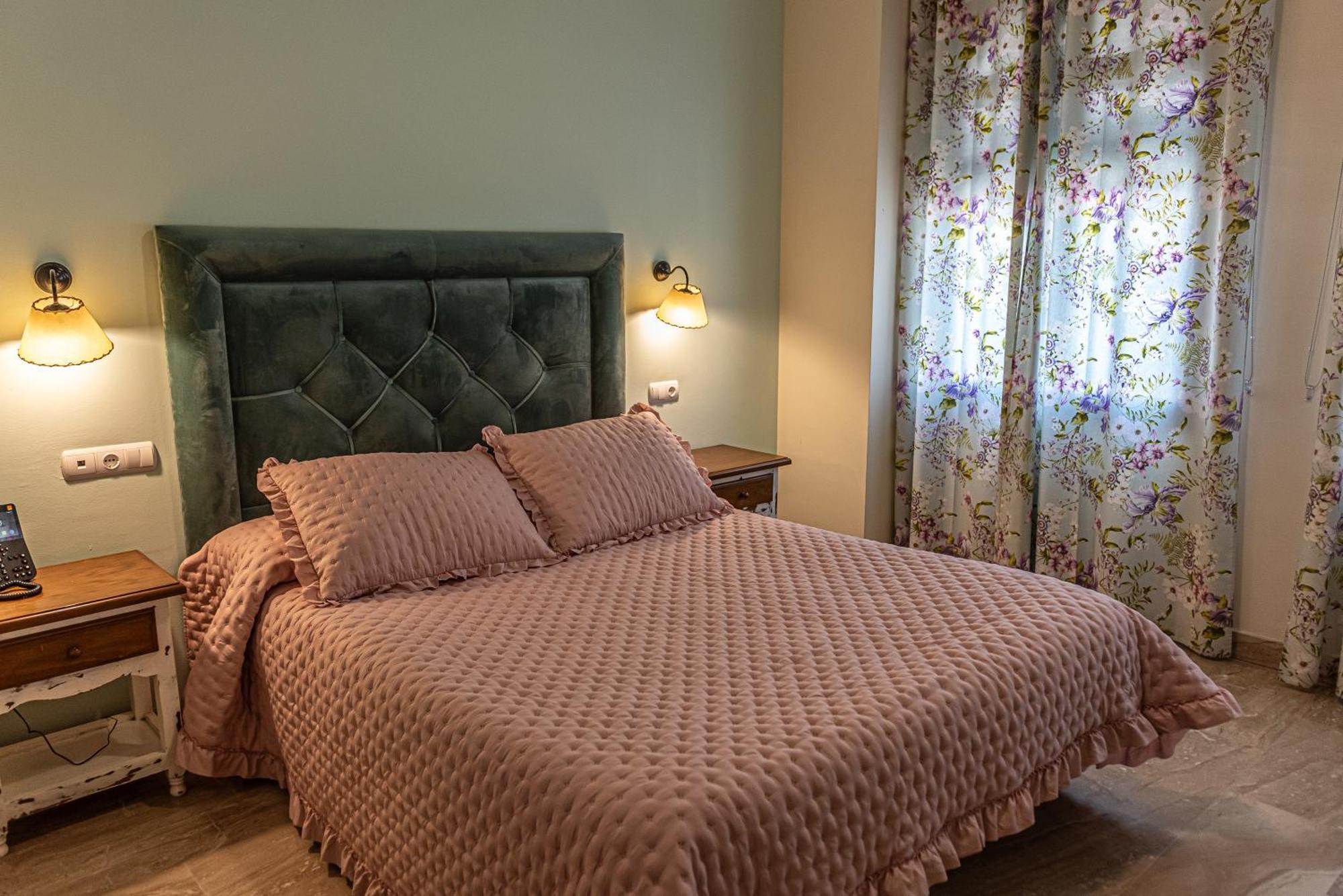 Hotel Las Rosas Priego de Córdoba Buitenkant foto