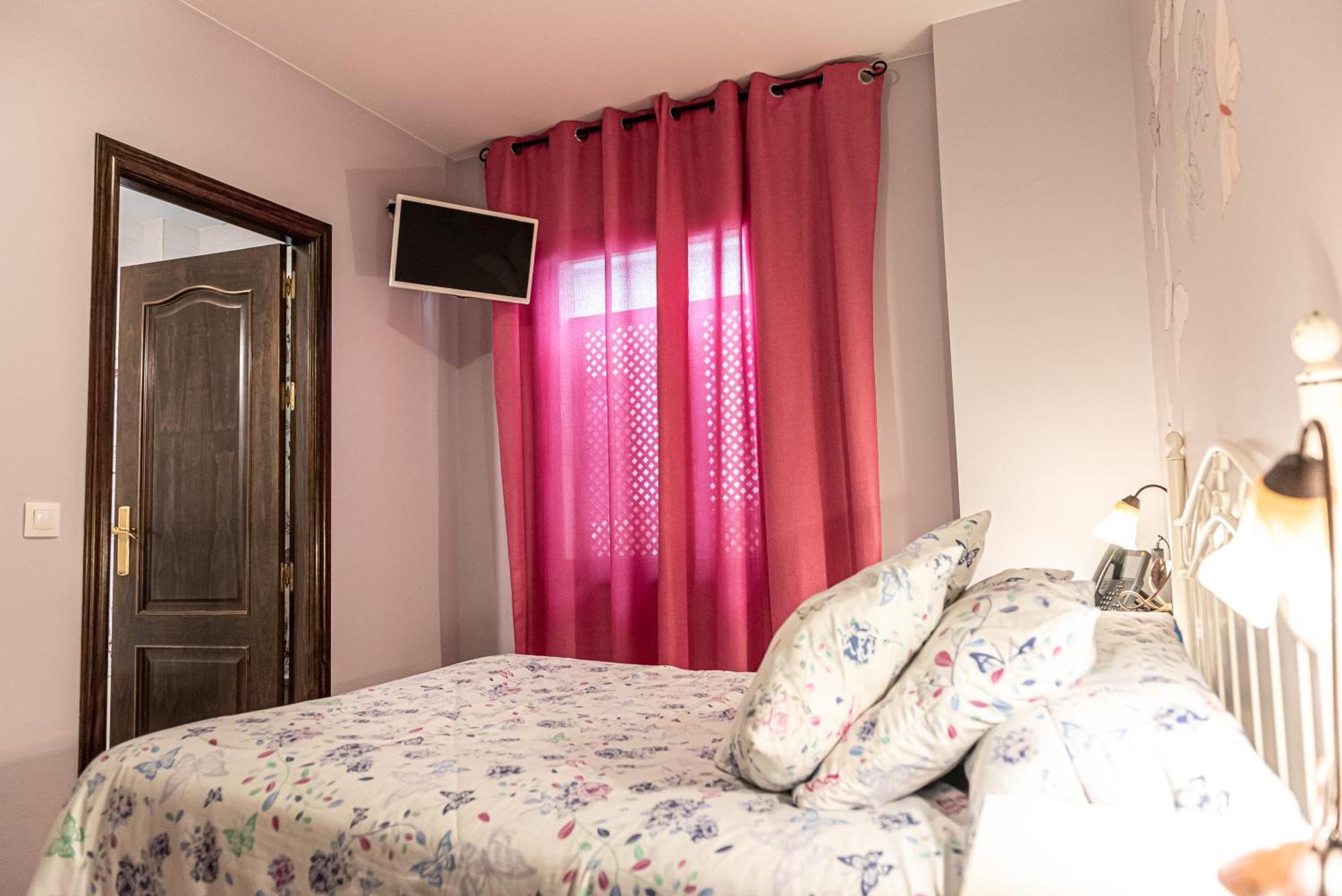 Hotel Las Rosas Priego de Córdoba Buitenkant foto